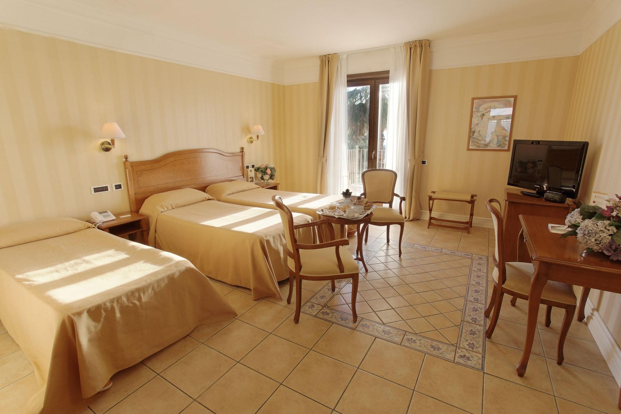 Dioscuri Bay Palace San Leone Exteriér fotografie